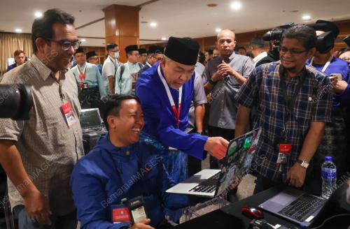 DATUK SERI DR AHMAD ZAHID HAMIDI