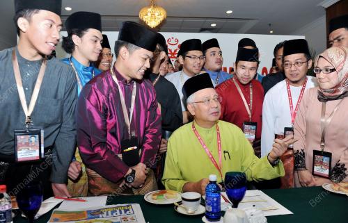 UMNO03_30112012_UMNO_2012