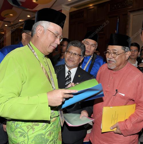 UMNO04_07122013_UMNO