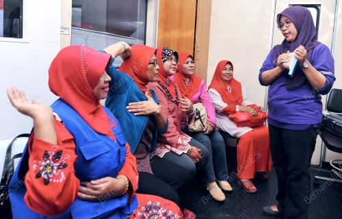 UMNO05_25112014_UMNO