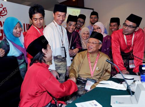 UMNO06_01122012_UMNO
