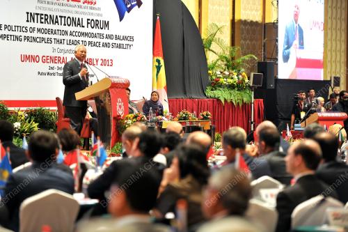 UMNO06_02122013_FORUM