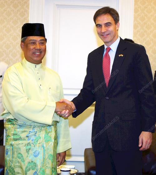 TAN SRI MUHYIDDIN YASSIN