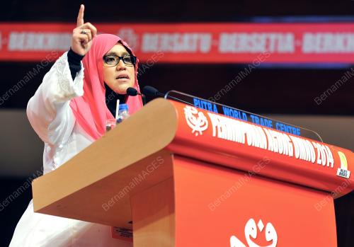 UMNO07_26112014_PUTERI