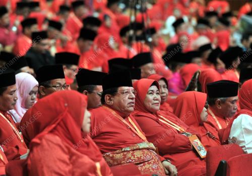 UMNO09_02122016_UMNO