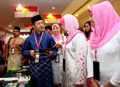 PERHIMPUNAN AGUNG UMNO KE 61