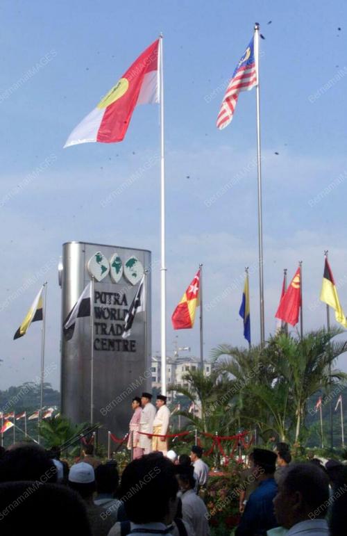 UMNO1-21_06_2001_FLAG_27012016