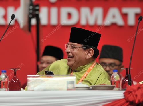 UMNO100_02122016_UMNO