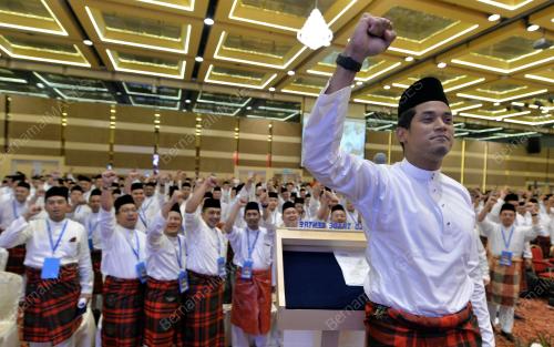 UMNO101_09122015_UMNO