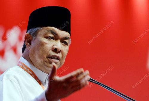 UMNO101_29112016_SAYAP