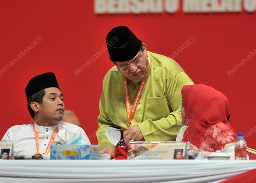 UMNO102_02122016_UMNO