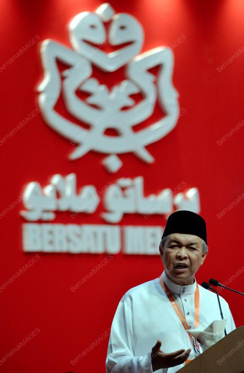 UMNO102_29112016_SAYAP