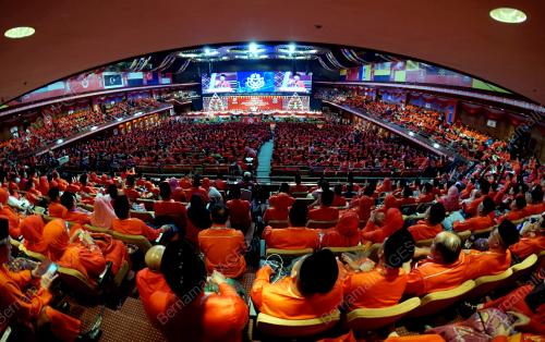 UMNO104_03122016_UMNO