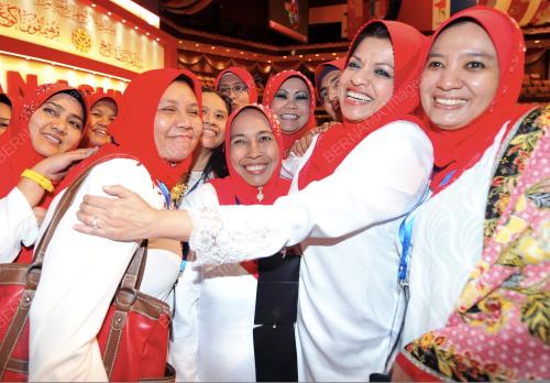 UMNO104_28112012_WANITA