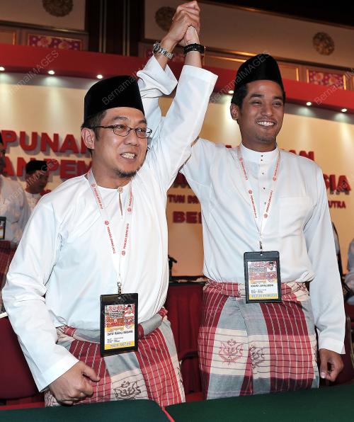 UMNO105_28112012_UMNO_PEMUDA