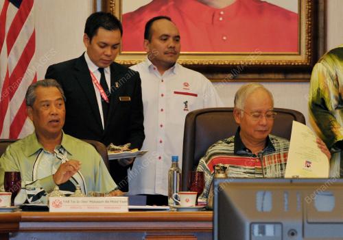 UMNO108_28112012_MT