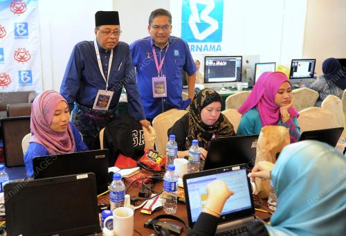 UMNO109_11122015_MT_SABRI
