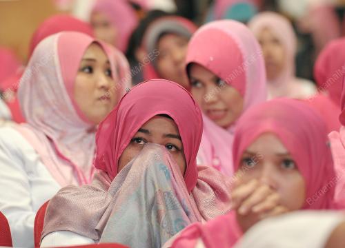 UMNO109_26112014_PUTERI