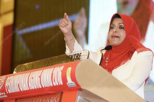 UMNO10_30112016_WANITA