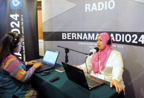 UMNO110_11122015_PUTERI_RADIO