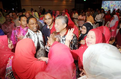 UMNO111_02122016_UMNO_JAMUAN