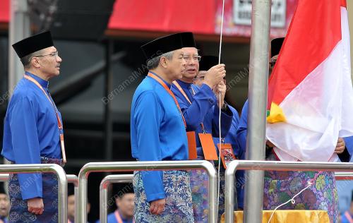UMNO11_01122016_PM_UMNO