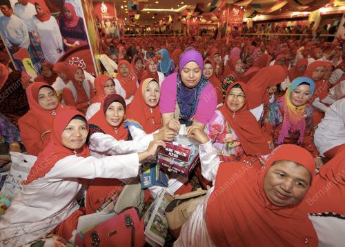 UMNO11_04122013_WANITA_UMNO