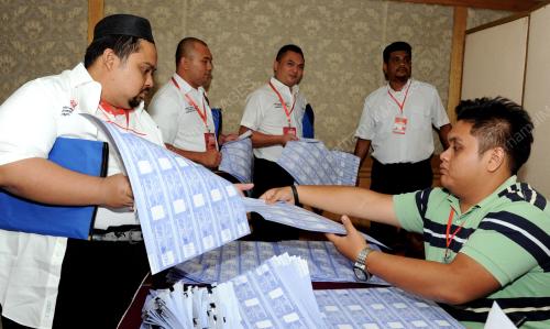 UMNO11_12102013_PEMUDA