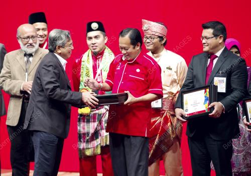 UMNO11_18102014_PIDATO