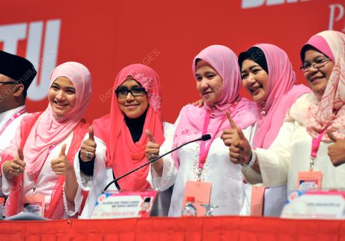 UMNO11_26112014_PUTERI