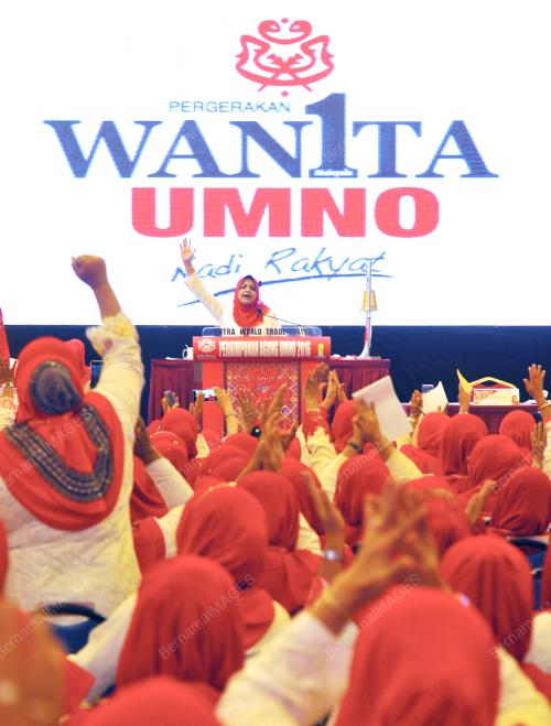 UMNO11_30112016_WANITA