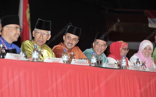 UMNO120_19102013_UMNO
