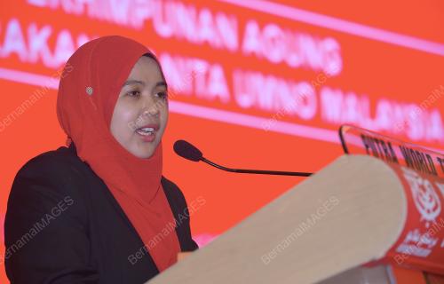 UMNO124_30112016_WANITA