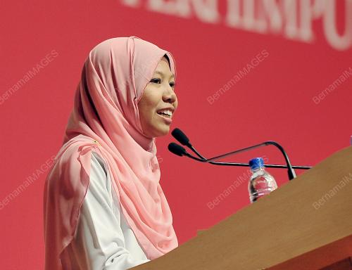 UMNO125_26112014_PUTERI
