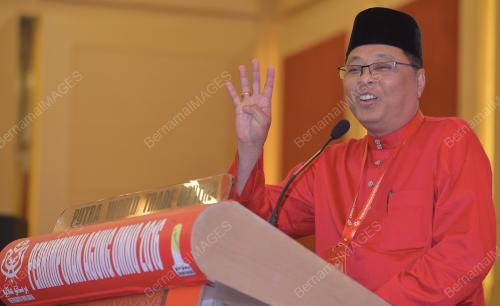 UMNO126_30112016_WANITA_MT