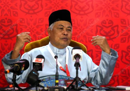 DATUK SERI AHMAD SAID