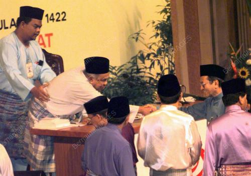 UMNO13-23_06_2001_THANK_U_27012016