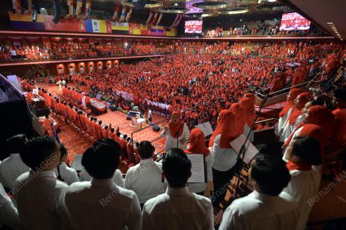 UMNO136_03122016_UMNO