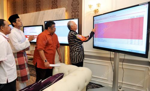 UMNO138_12102013_PM