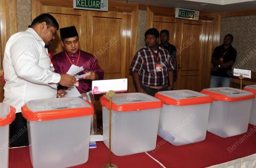 UMNO13_12102013_PEMUDA