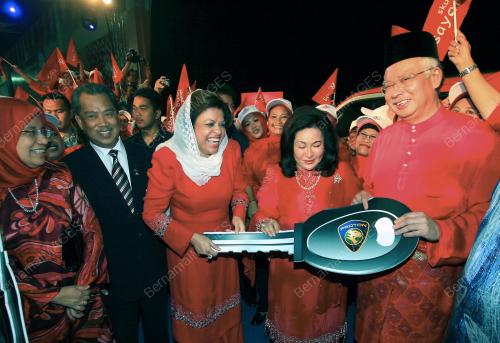 NAJIB TUN RAZAK