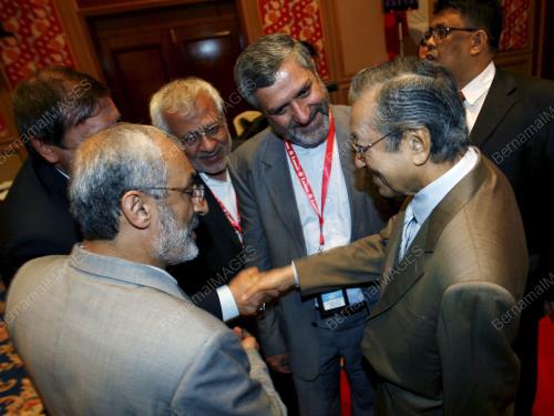 TUN MAHATHIR MOHAMAD