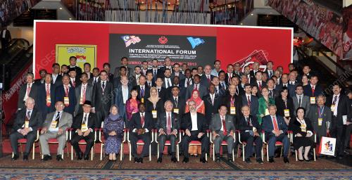 UMNO14_02122013_NAJIB