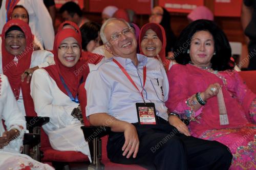 UMNO14_28112012_WANITA