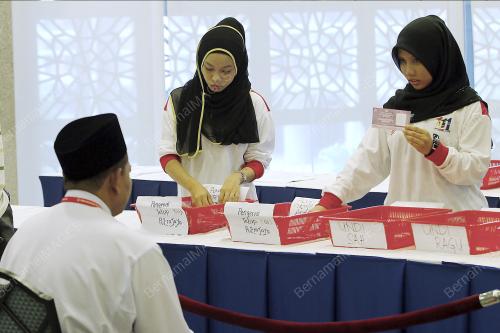 UMNO155_19102013_KIRA
