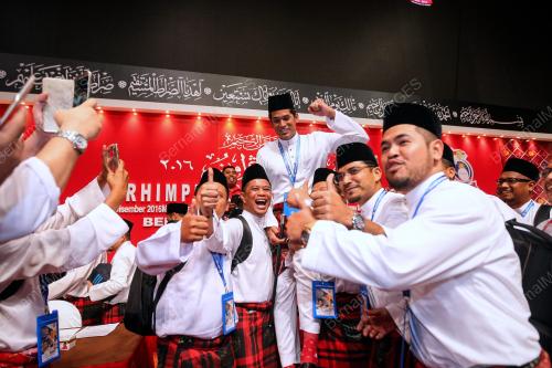 UMNO156_30112016_KHAIRY_PEMUDA