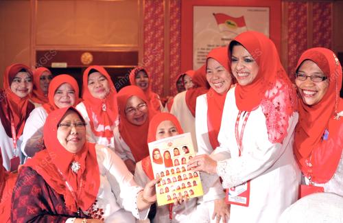 UMNO15_26112014_WANITA