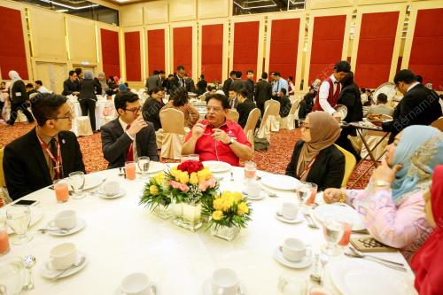 UMNO15_28112016_UMNO_2016