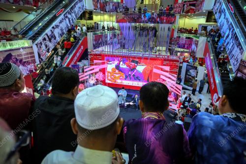 UMNO168_01122016_TINJAUAN