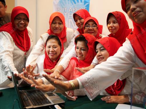 PERHIMPUNAN AGUNG UMNO KE 61